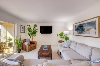 Building Photo - 8540 Via Mallorca