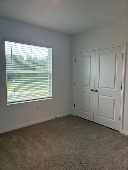 Building Photo - 1550 Ranchette Rd