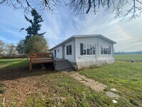 Building Photo - 13678 Myers Ln S