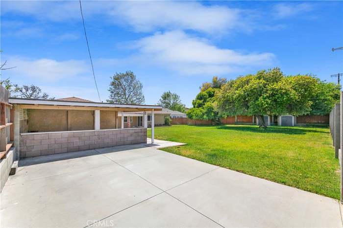 Building Photo - 6253 W 83rd Pl