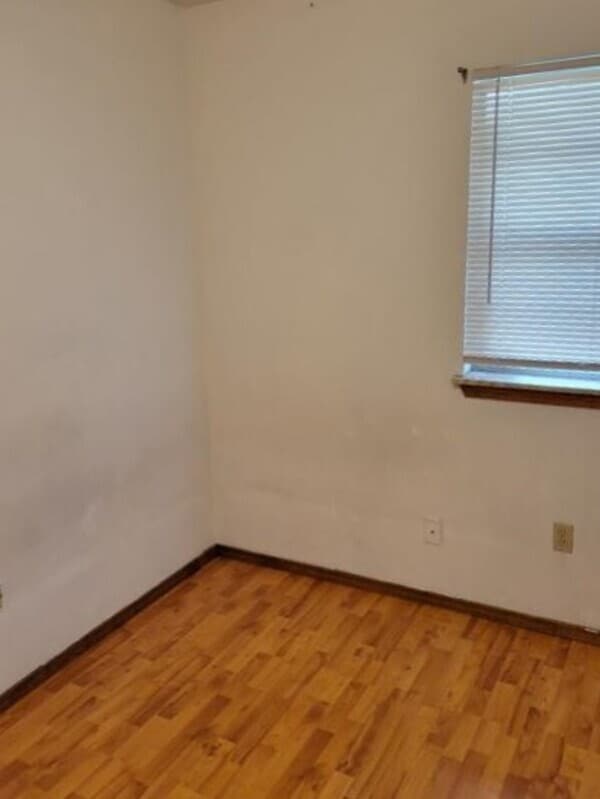 Building Photo - 105 SE Tattershall Way