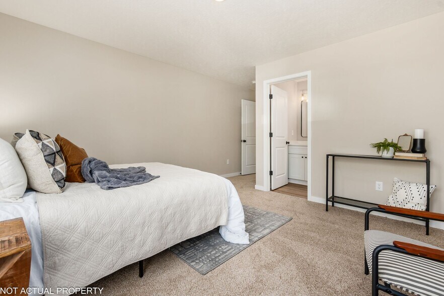 Building Photo - 429 Postle Blvd