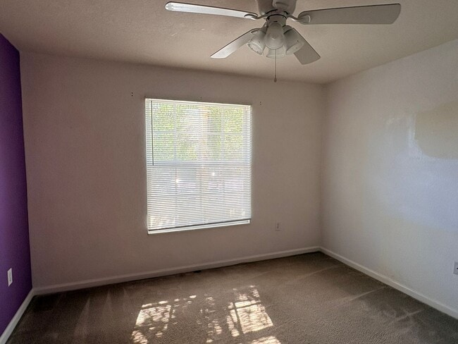 Building Photo - 2/2 Condo for Rent in Fort Myers