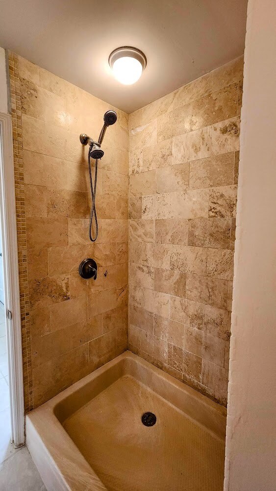 Bathroom 2 - 5034 Laurel Bridge Dr SE