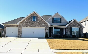 Building Photo - 112 Daisy Ln