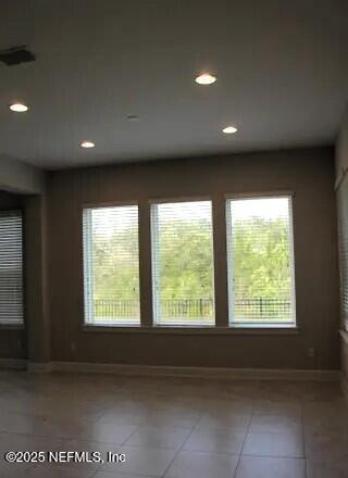 Building Photo - 551 Glenneyre Cir