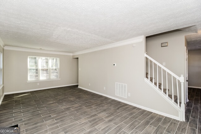 Building Photo - 1358 Ling Dr