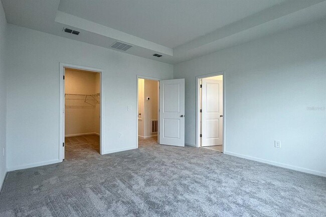 Building Photo - 2607 Skyline Lp