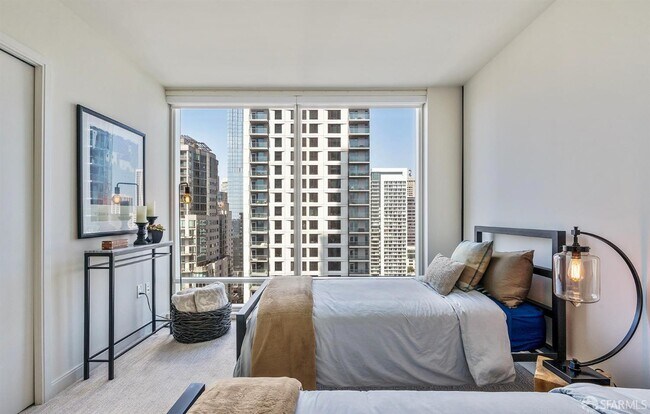 Building Photo - 401 Harrison St