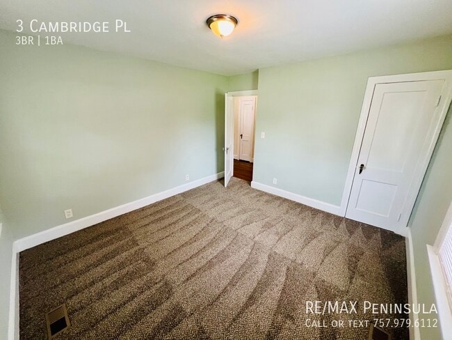 Building Photo - 3 Cambridge Pl