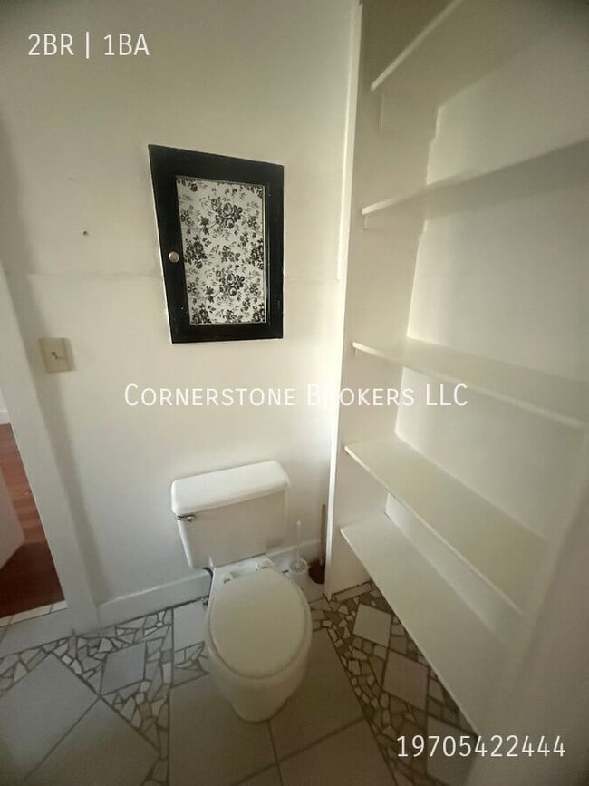 Building Photo - 816 Meeker St