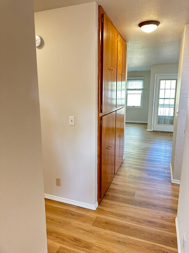 Building Photo - Beautiful 2 bed/2 bath condo in Hayden, ID...