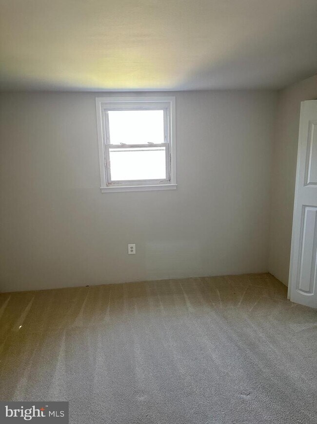 Building Photo - 13409 Keating Dr