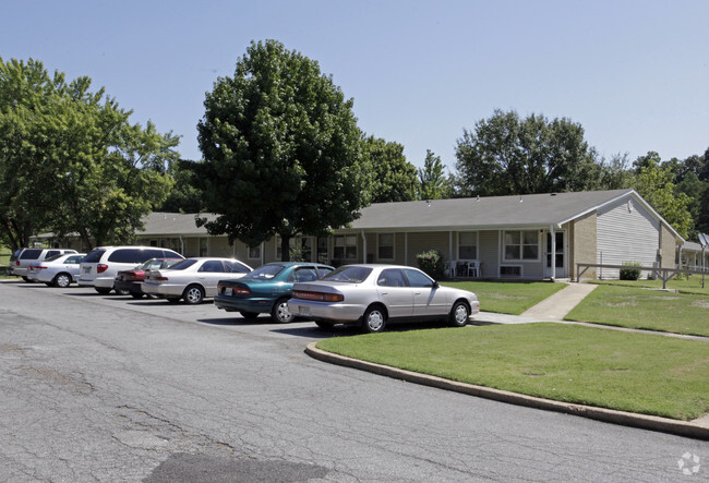 Primary Photo - Northlake Apartments