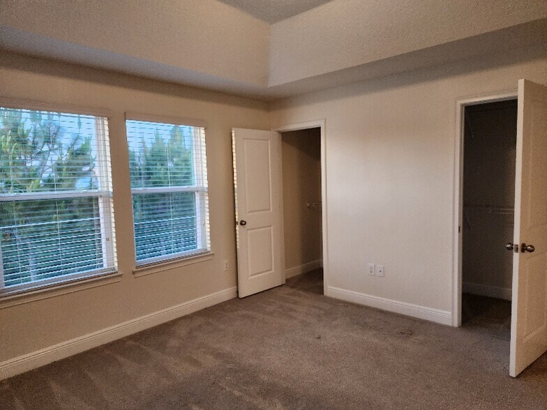 Building Photo - 11704 Cambium Crown Dr