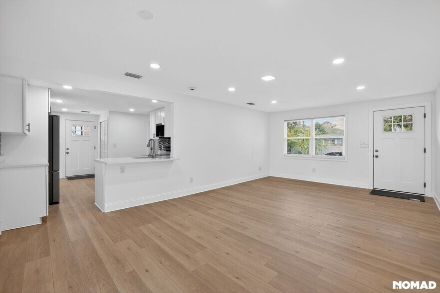 Building Photo - 7151 51st St N