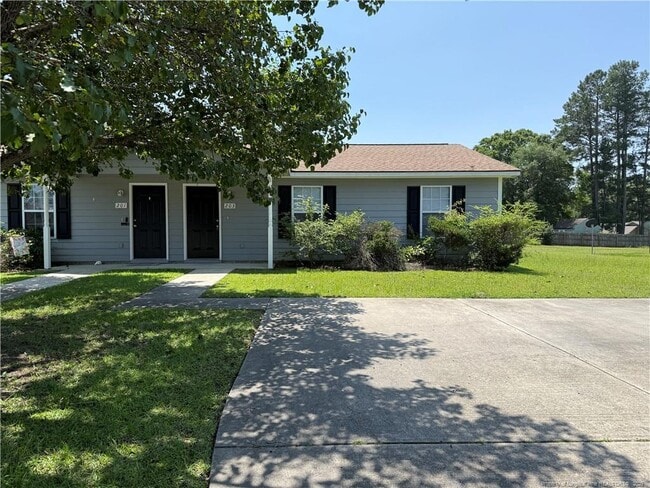 Primary Photo - 203 Centipede Ln