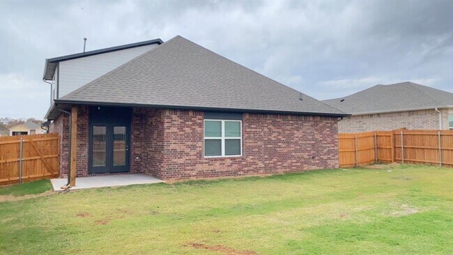 Building Photo - 12428 Ride Ave