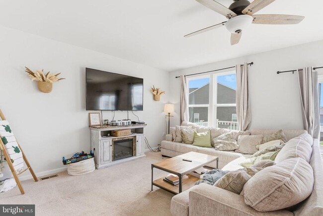 Building Photo - 66 National St