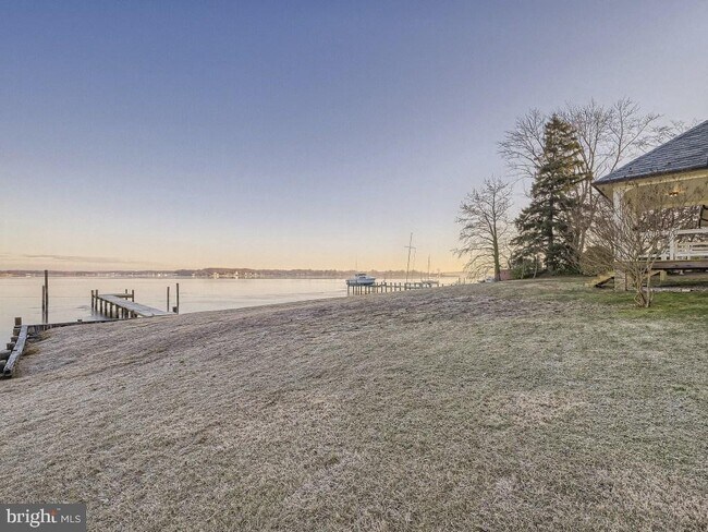 Building Photo - 2100 Rosalie Ave