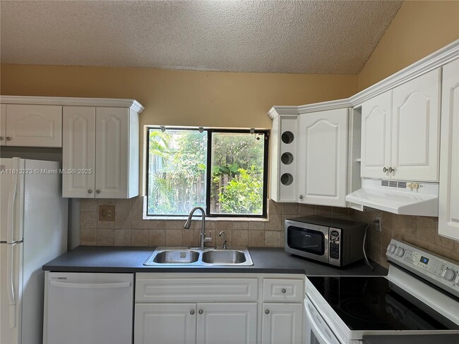 Building Photo - 13267 NW 5th St