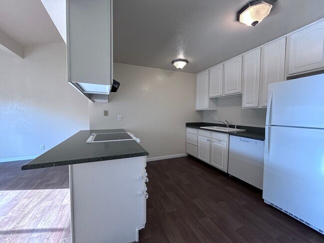 Building Photo - 6616-6618 Summer Rain Way