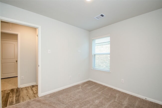 Building Photo - 6222 El Topacio Dr