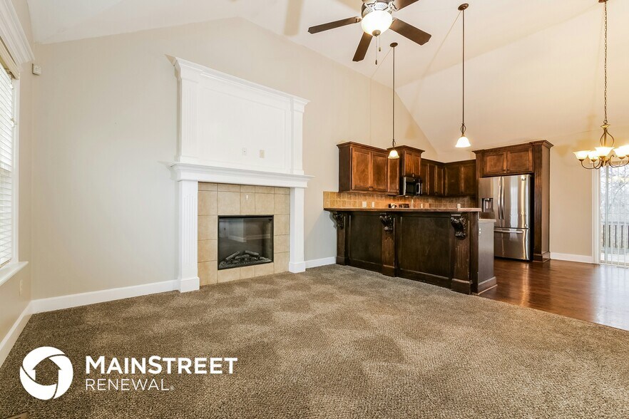 Building Photo - 593 Kreisel Dr