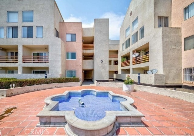 Building Photo - 1118 Valencia St