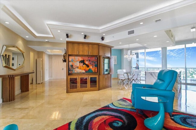 Building Photo - 3100 N Ocean Blvd