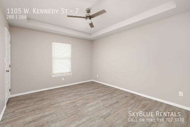 Building Photo - 1105 W Kennedy St