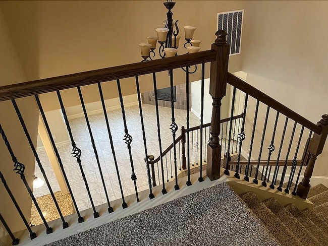 Building Photo - 1006 Jamal Dr