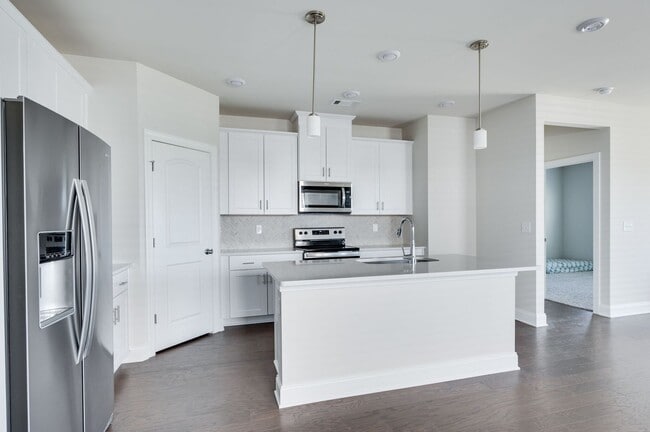 Building Photo - Awesome energy-efficient 4BE/2.5BA home in...