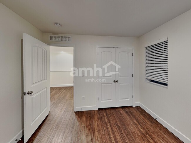 Building Photo - 4267 Crestone Peak St