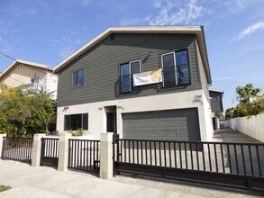 Building Photo - 1258 N Hobart Blvd