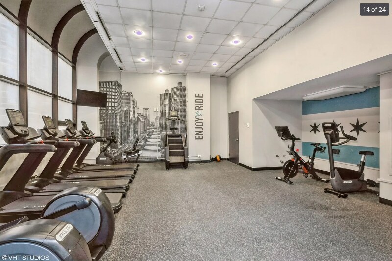 Building Photo - 211 E Ohio St