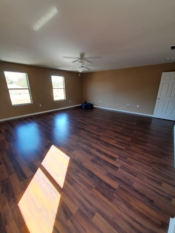 Building Photo - 15060 SW 39th Cir