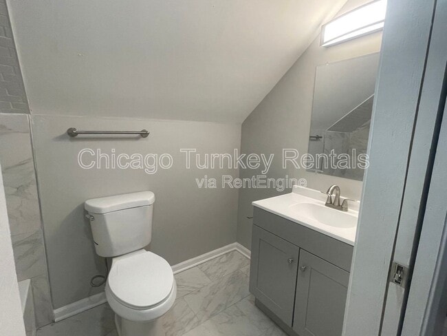 Building Photo - 1927 S Morgan St