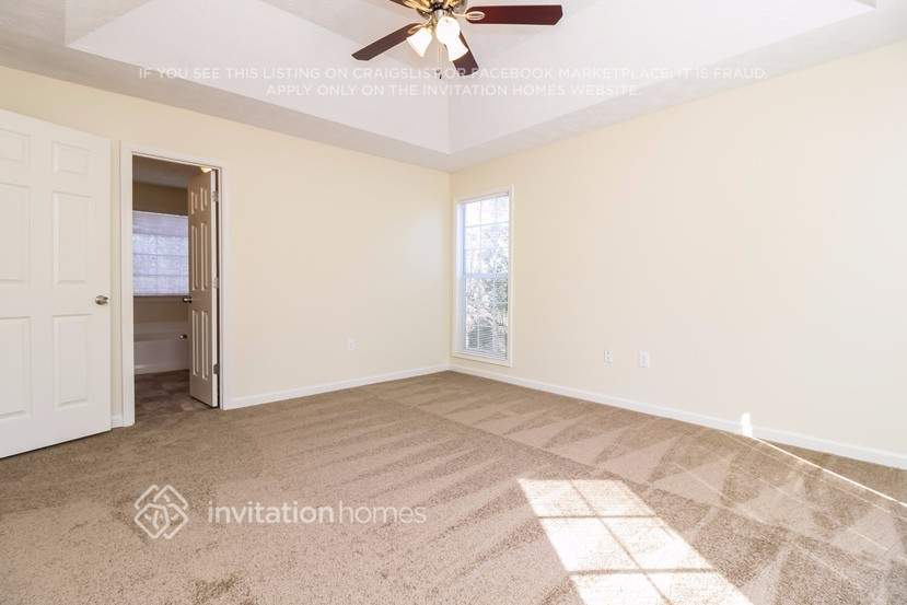 Building Photo - 3517 Willow Tree Cir