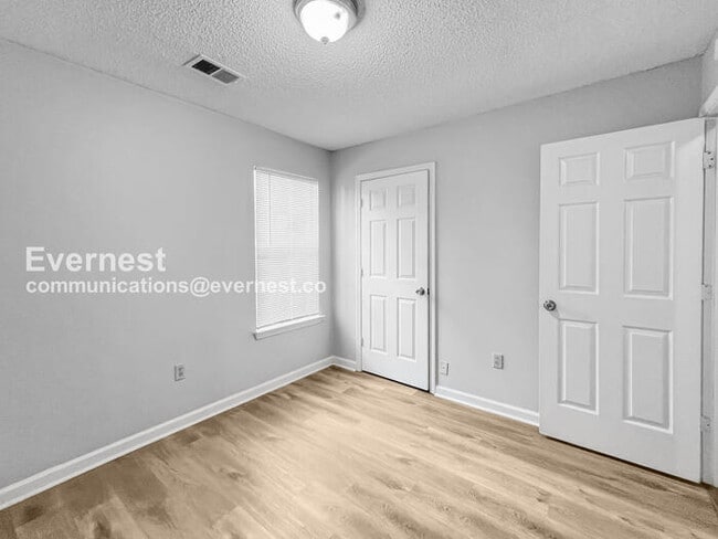 Building Photo - 6457 Amberview Cove