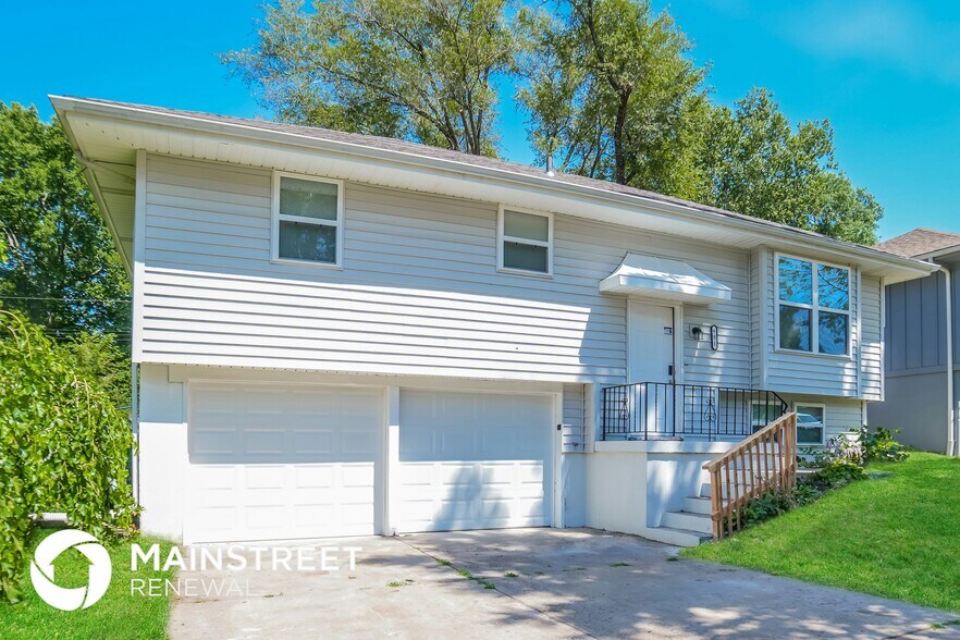 Building Photo - 601 S Central St