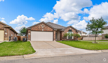 Building Photo - 6601 Cascade Dr