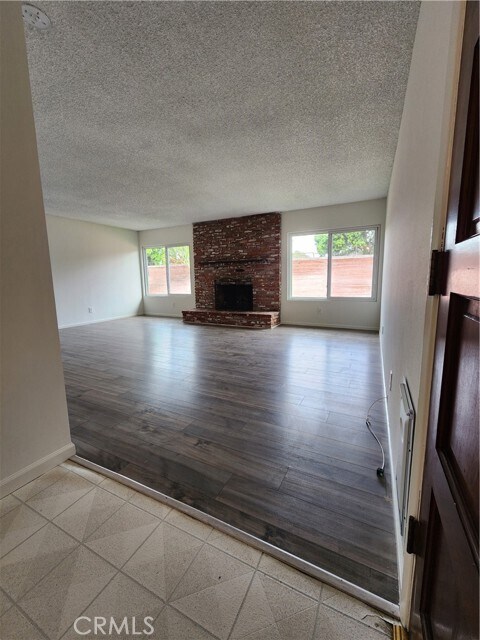 Building Photo - 2838 May Ave