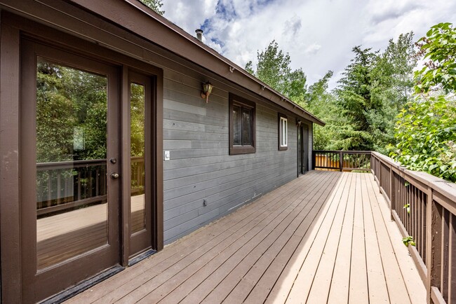 Building Photo - Tranquil Park Meadows Escape with Large Pr...