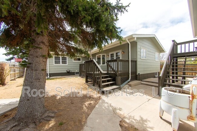 Building Photo - 1622 Oxford Dr