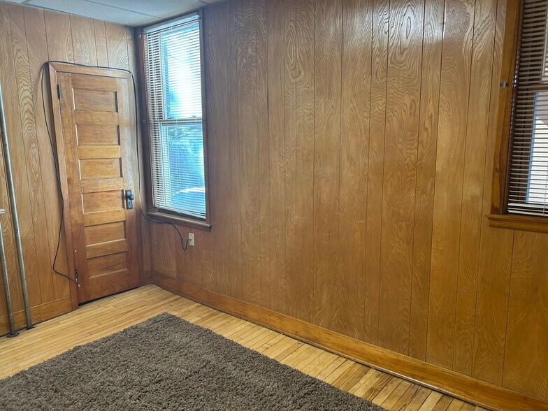 Building Photo - 1131 Jessie St