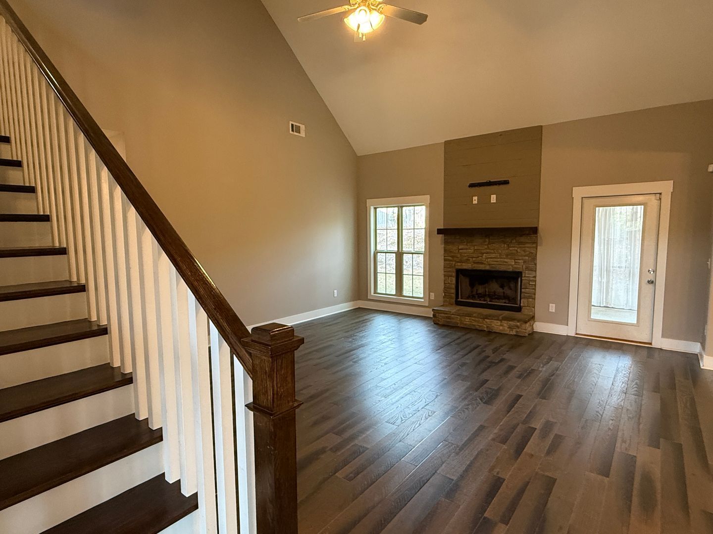 Building Photo - Beautiful Craftsman Style 2 Story Home in Parkerson`s Mill