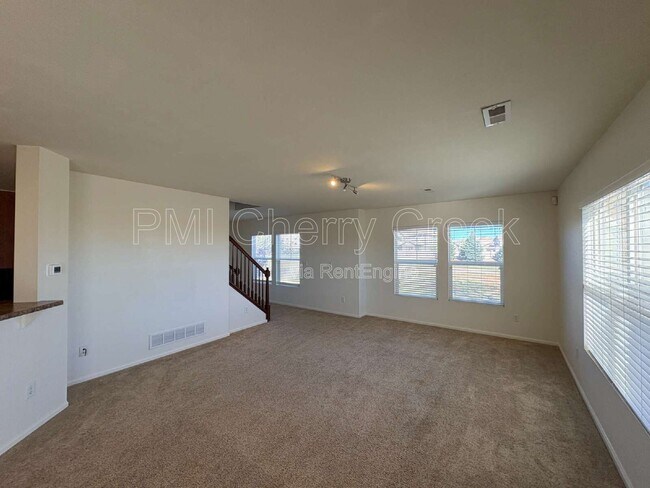 Building Photo - 12839 Mayfair Way