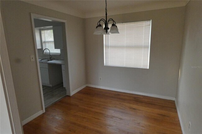 Building Photo - 2580 58th Ave N