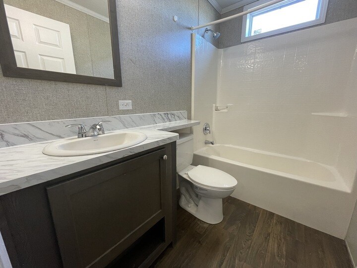 Building Photo - 38054 Versailles St